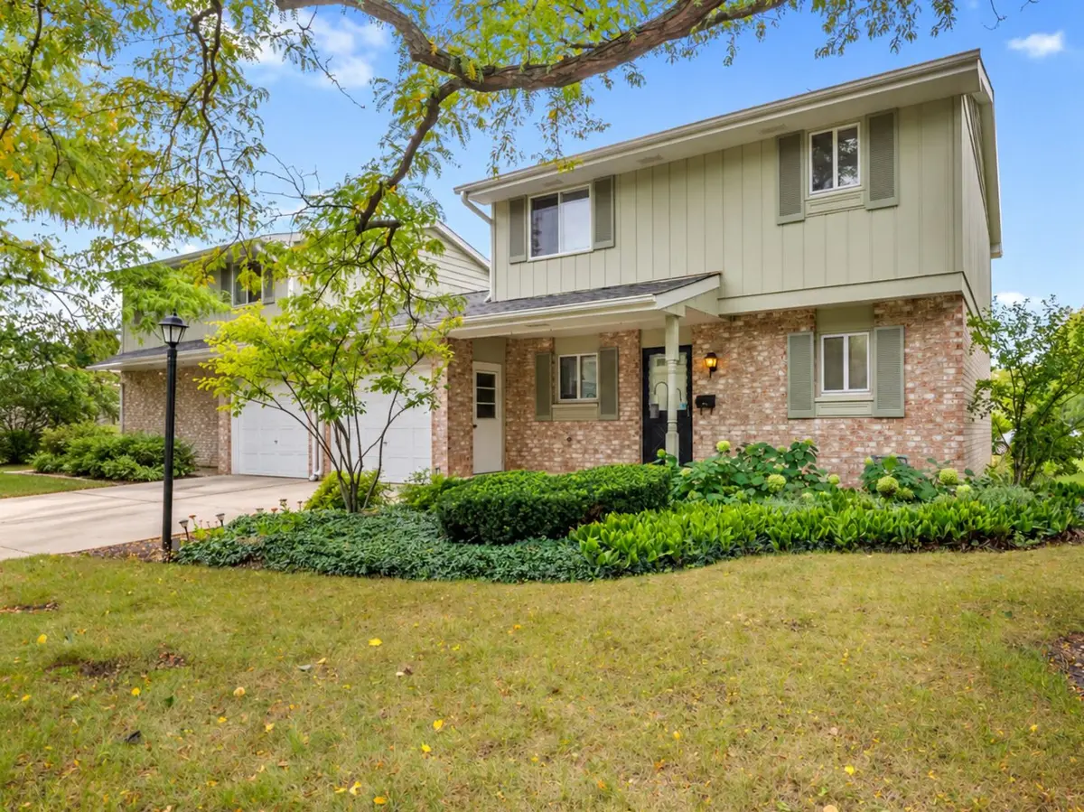 1502 Johnstown Court