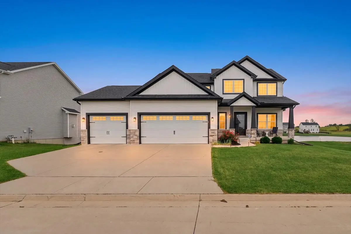 1920 Roseland Drive
