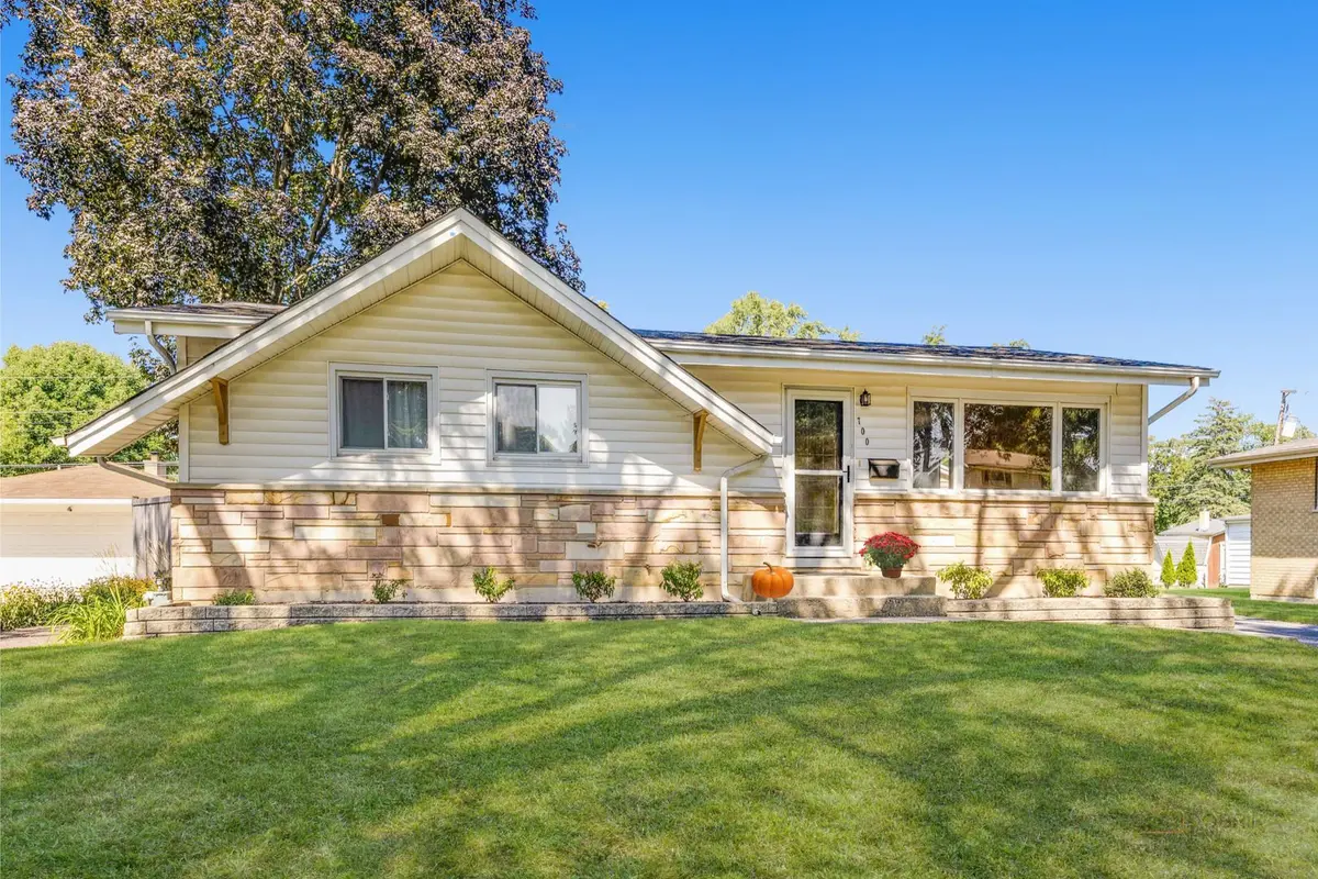 700 Elderberry Lane