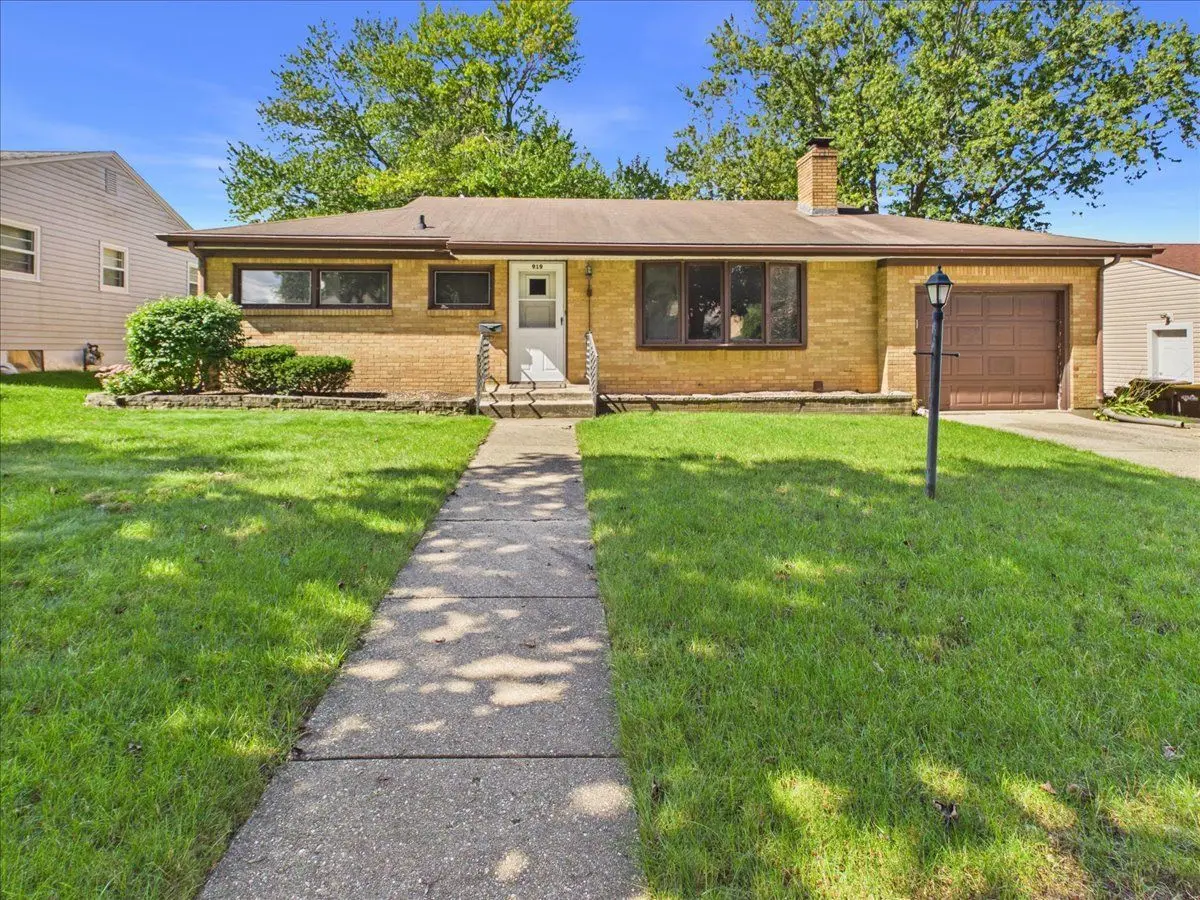 919 Woodland Drive