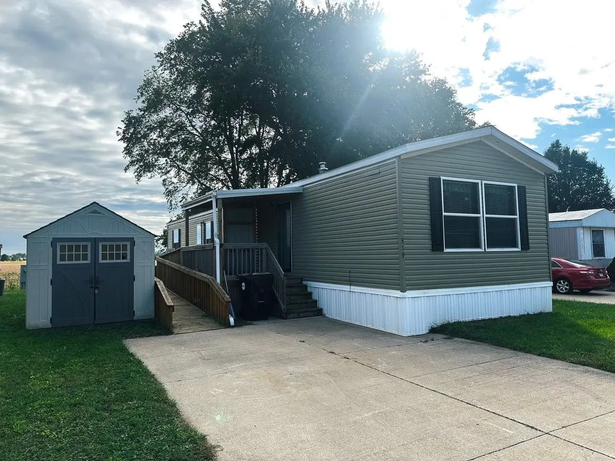319 macadamia Drive