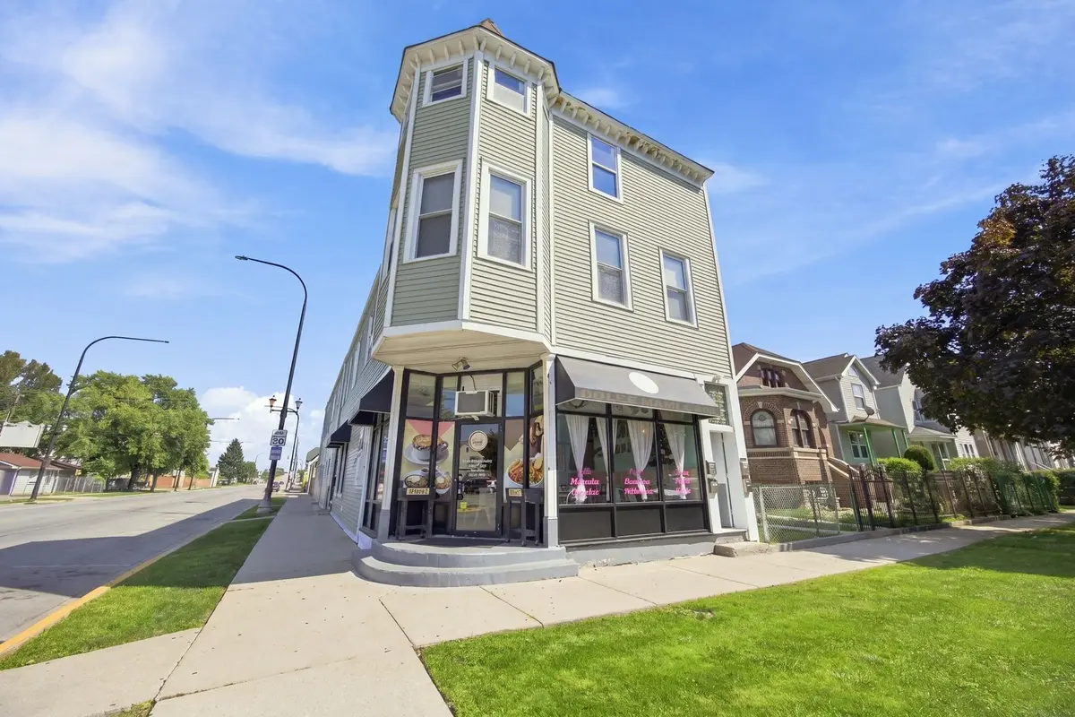 3101 S 49th Avenue