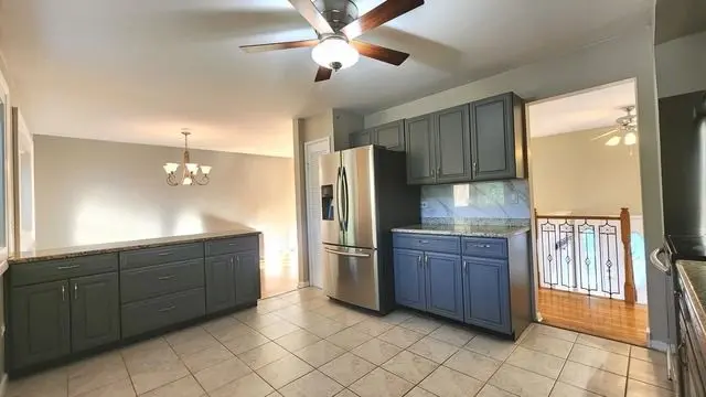 132 N Kitson Drive