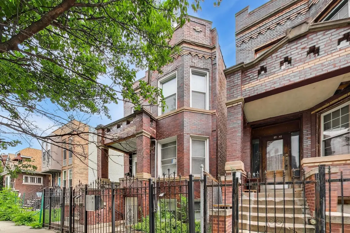1431 N Springfield Avenue