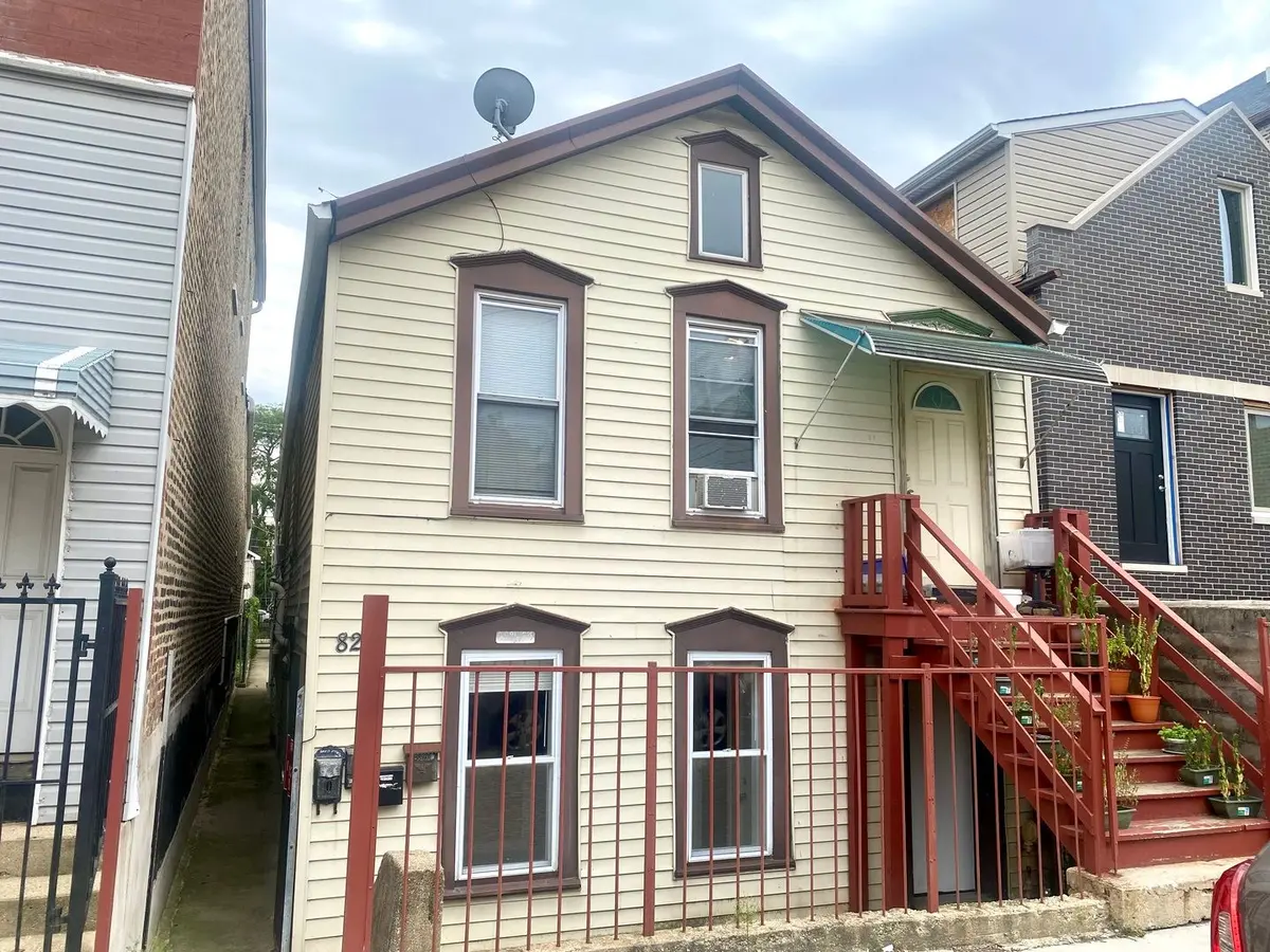 829 W 33rd Street