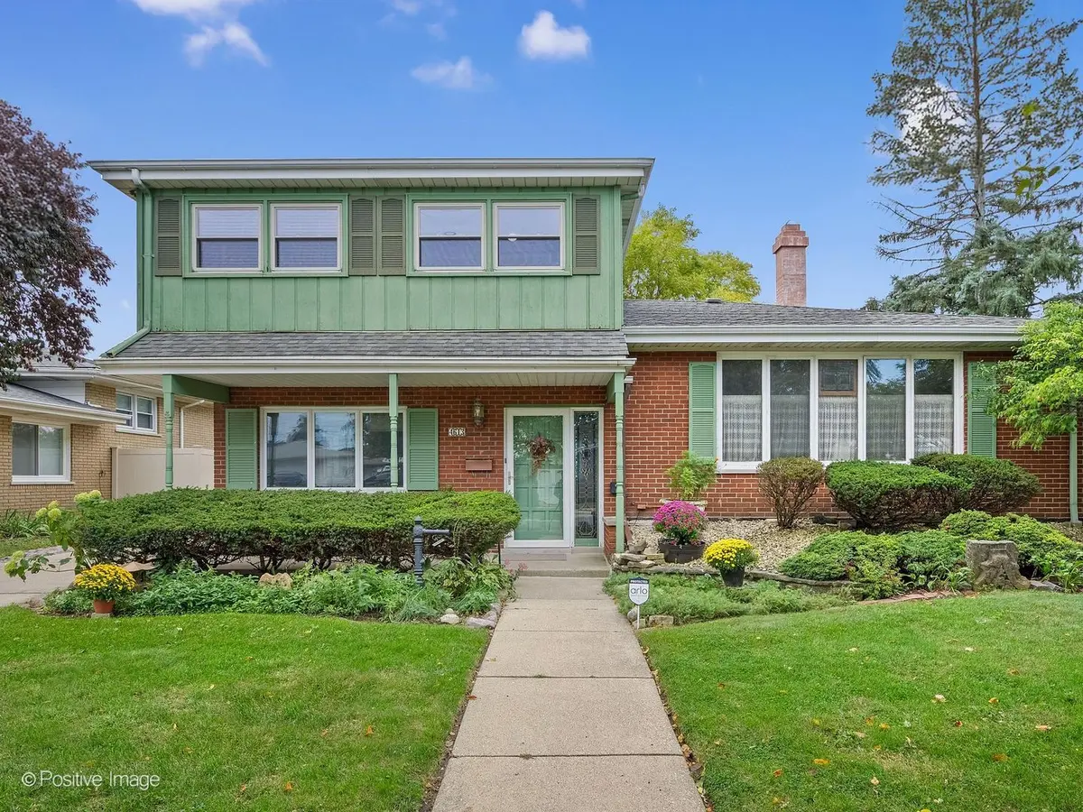 4613 W 105th Street