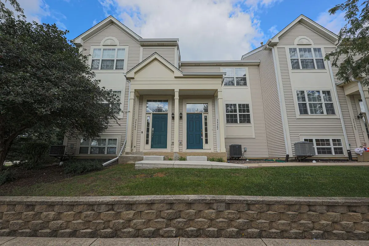 34382 N BARBERRY Court