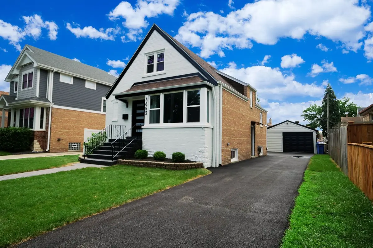 3653 W 107th Street