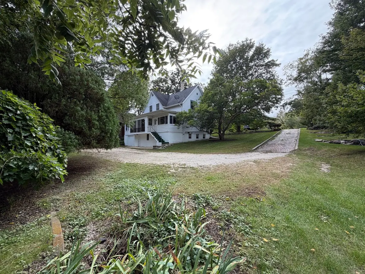 727 N First Street