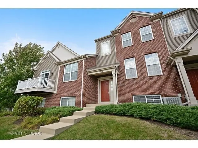 1949 OXLEY Circle