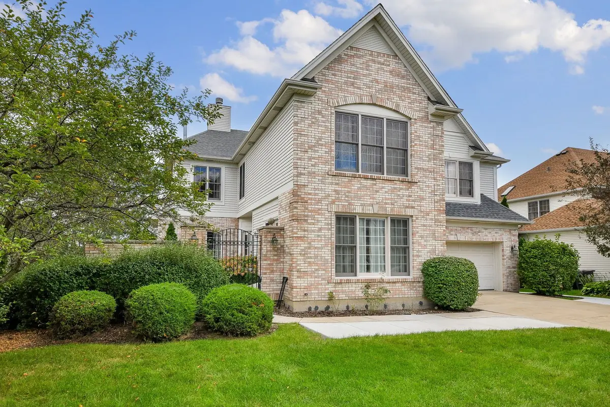 527 Mallard Point Drive