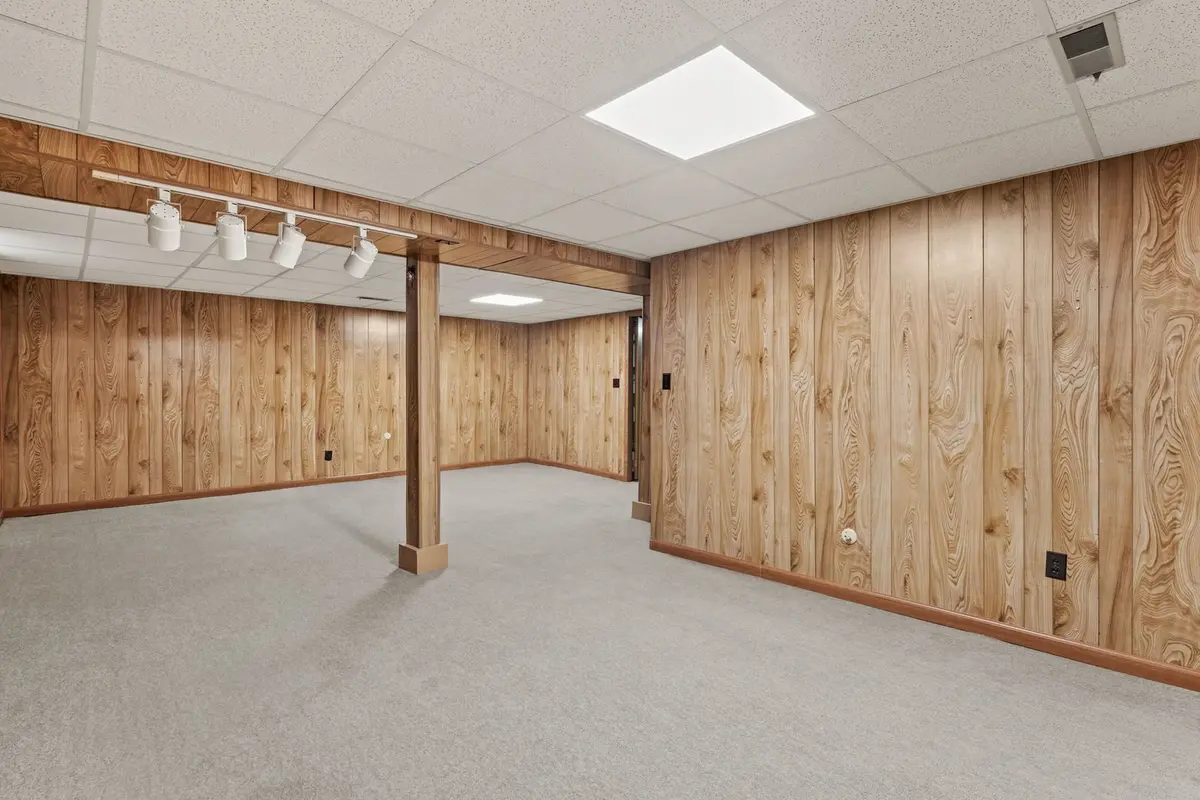 3113 Welshire Drive