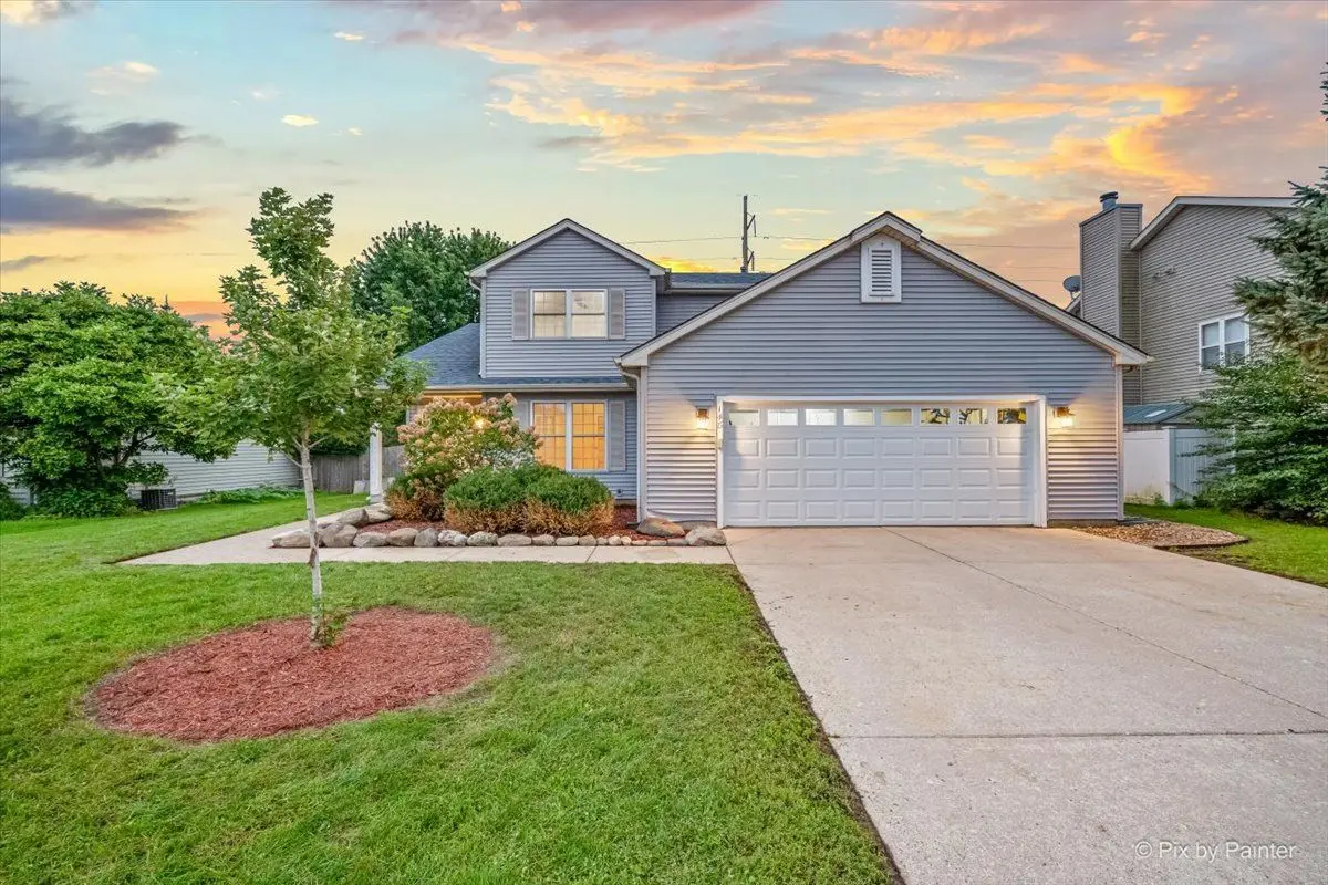 148 S Glenbrook Trail