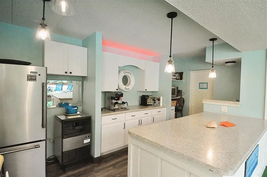 2929 SUNNYSIDE Drive