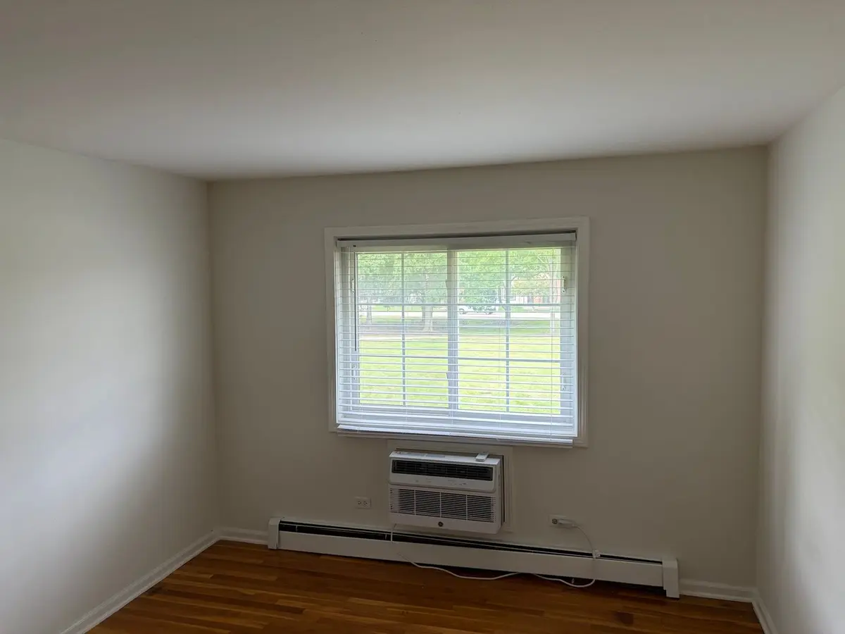 375 W Winchester Road