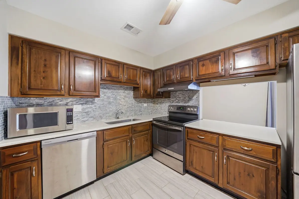 6157 Willowhill Road