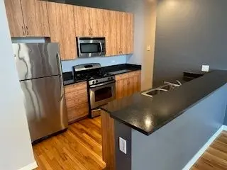 1224 W Van Buren Street