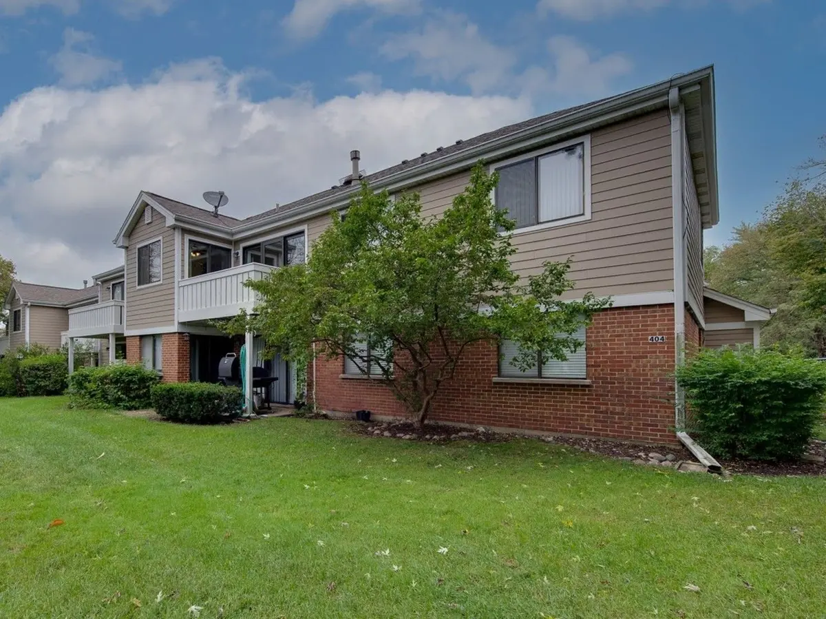 404 Sandalwood Lane