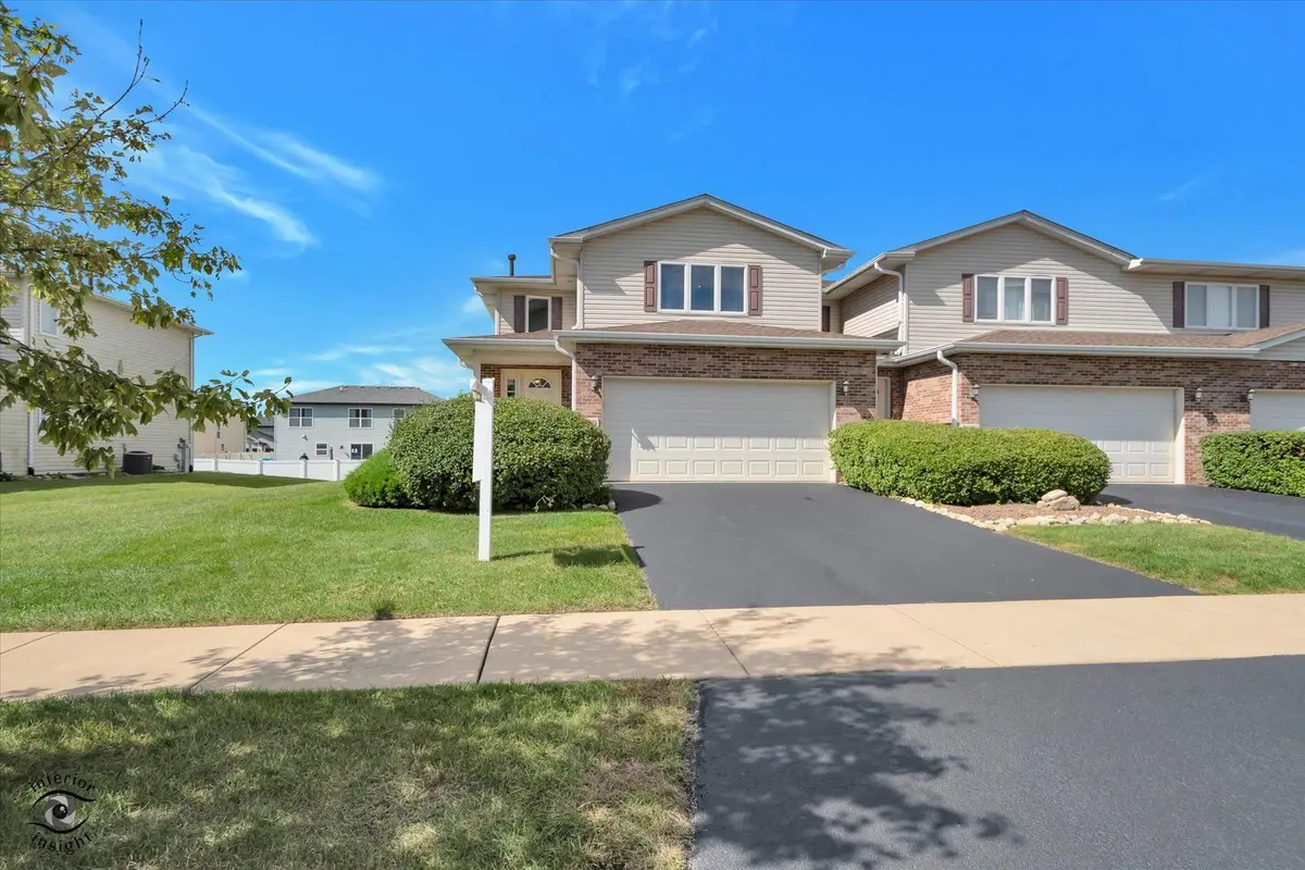 1390 Somerset Drive