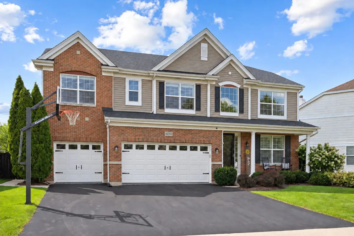 10203 Hunter Trail