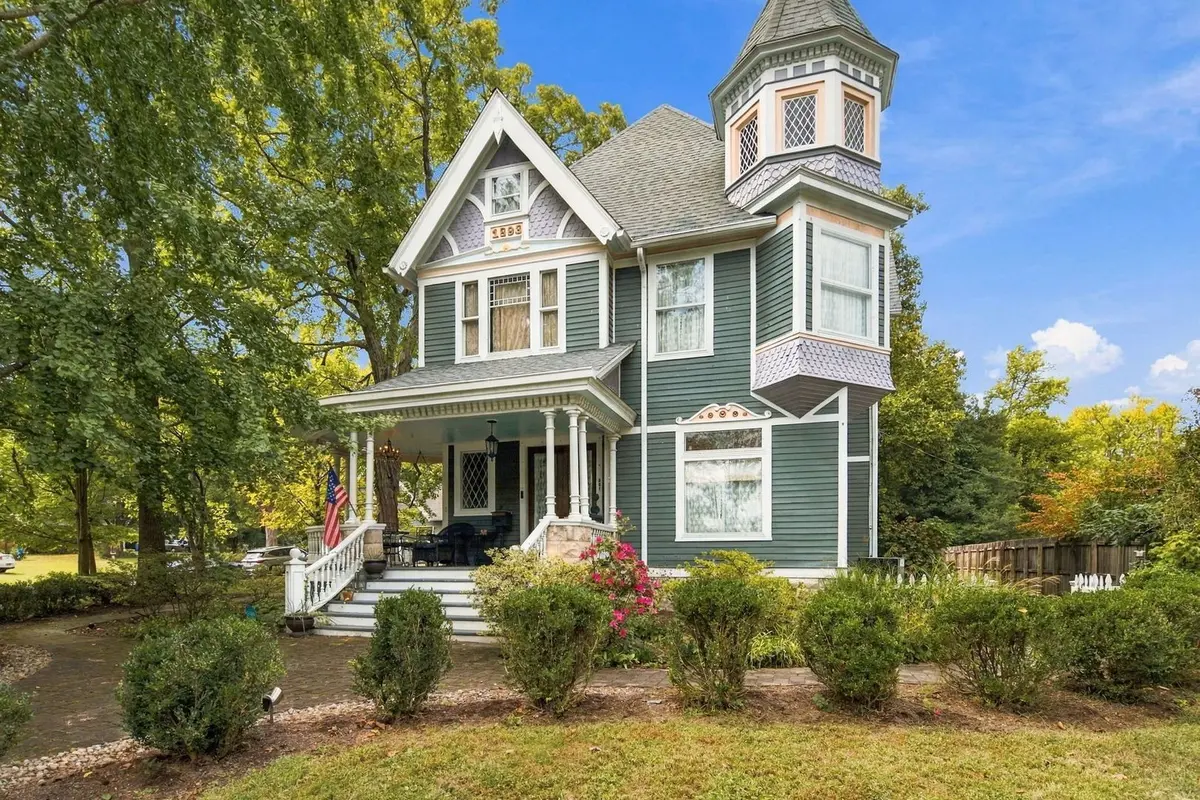 301 W High Street