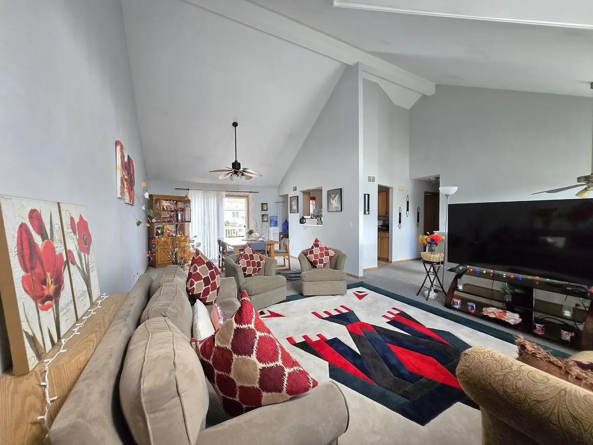 504 Cartwright Trail