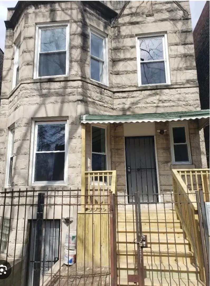 3424 W Walnut Street