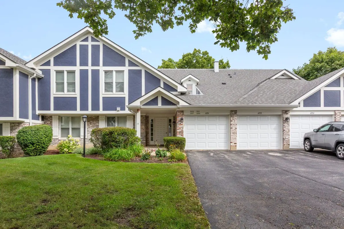 1255 Regency Court