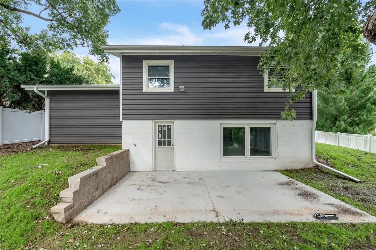 1415 Fairlane Drive