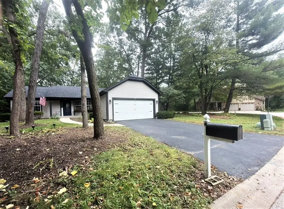 4 Dartmouth Court