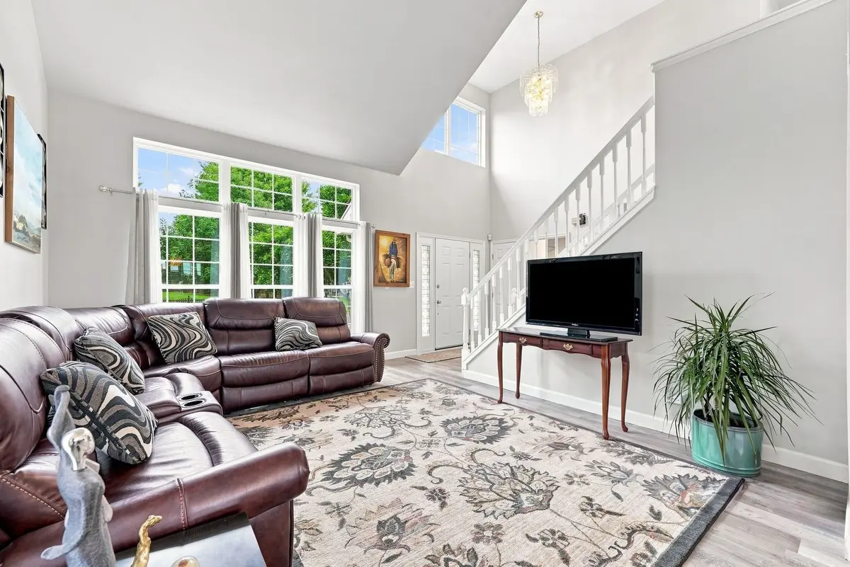 66 White Oak Drive