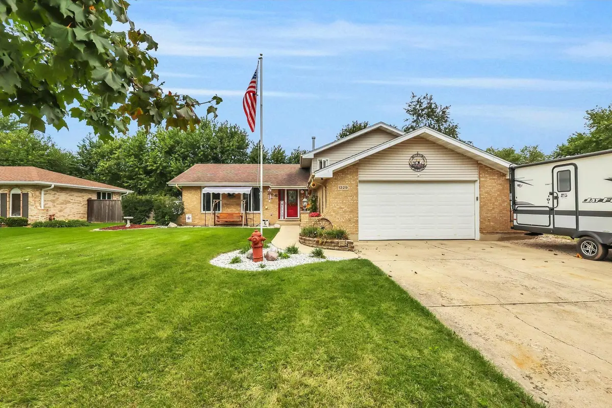 1229 Andrea Drive