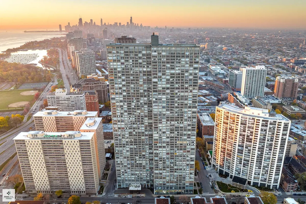 655 W Irving Park Road