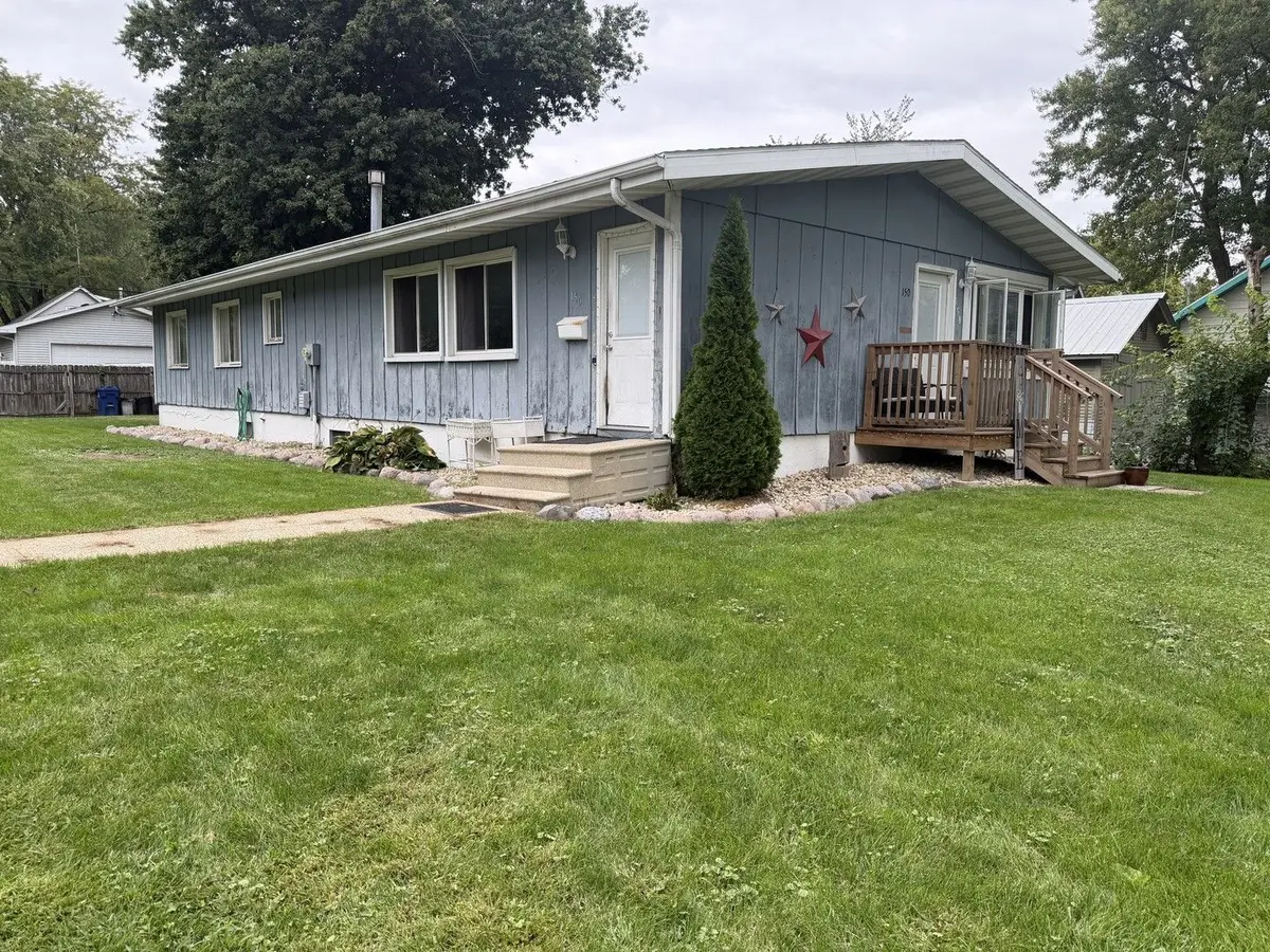 150 E Fremont Street