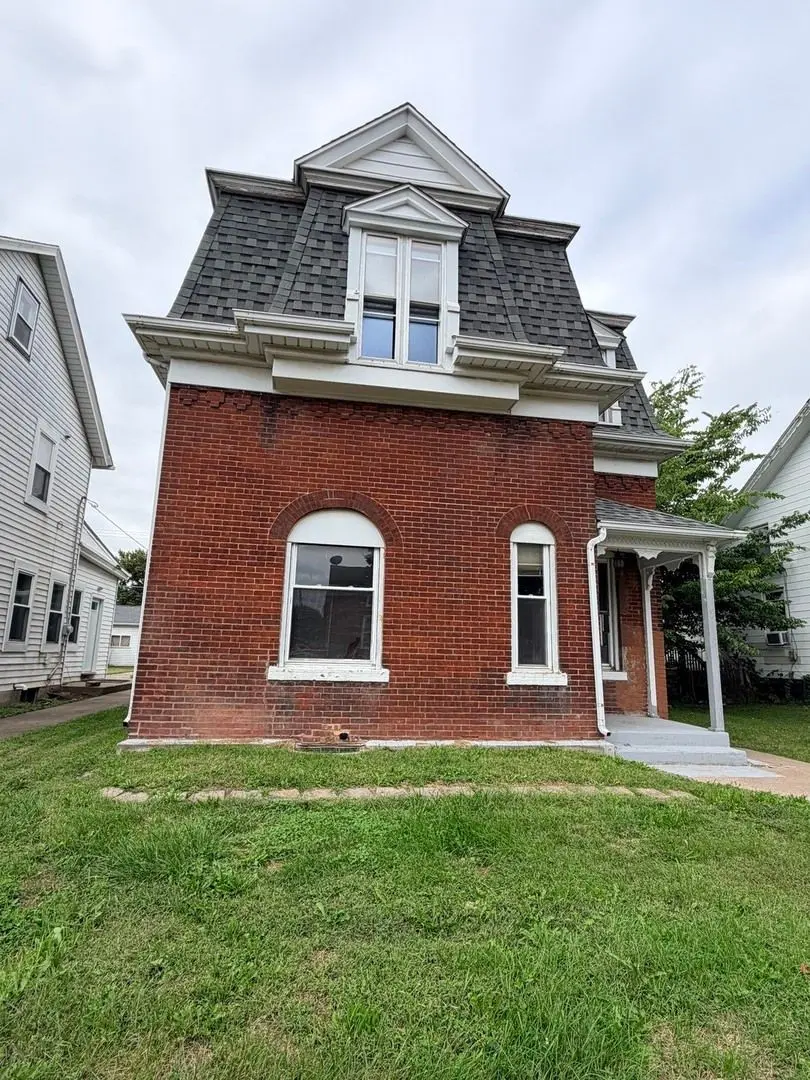 1522 W 13th Street