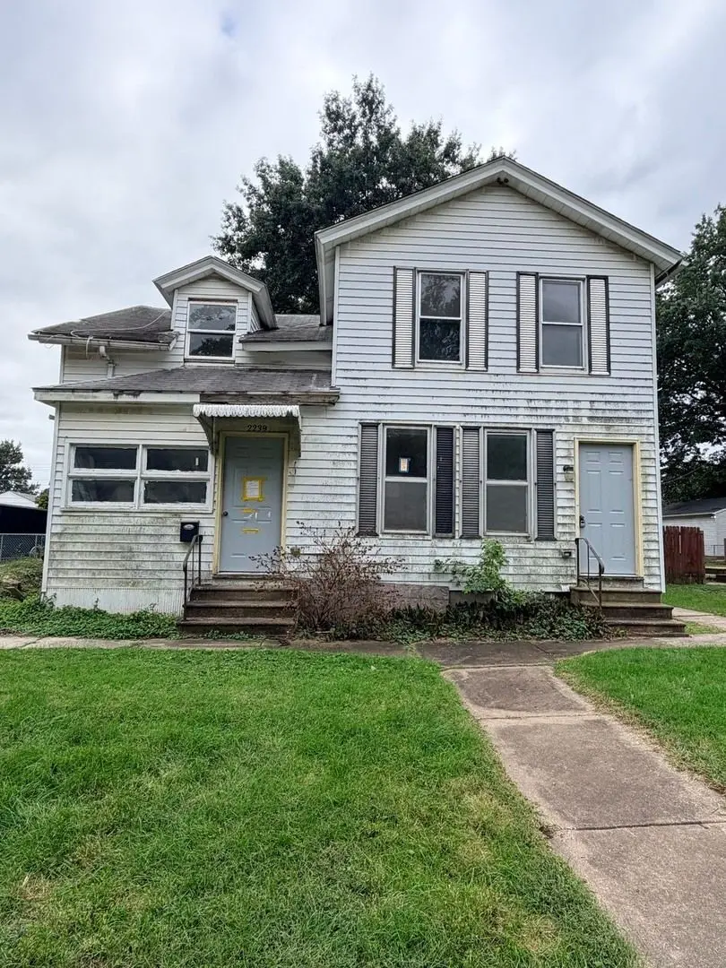 2239 W 4th Street