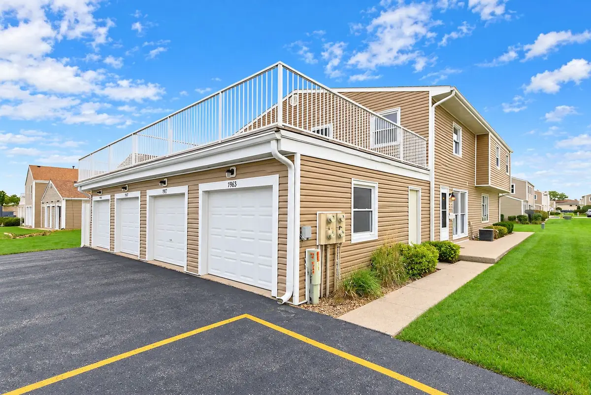 7961 163rd Court