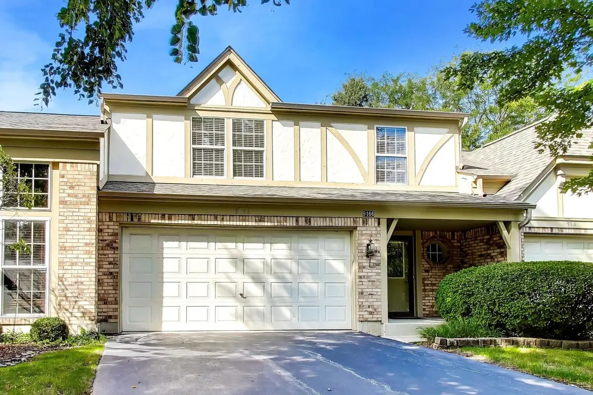 9166 GREENCASTLE Lane