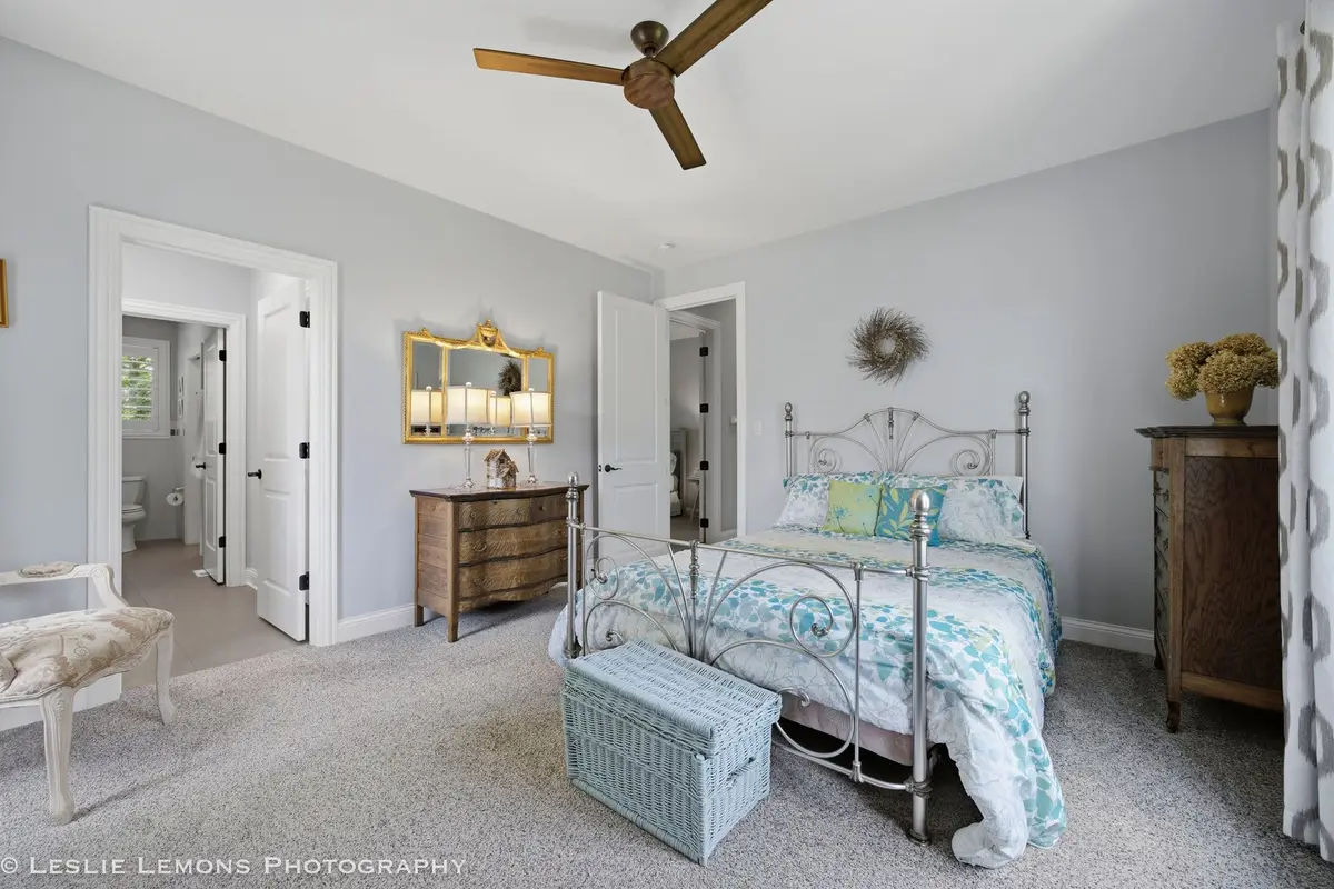 16270 Lakewood Path