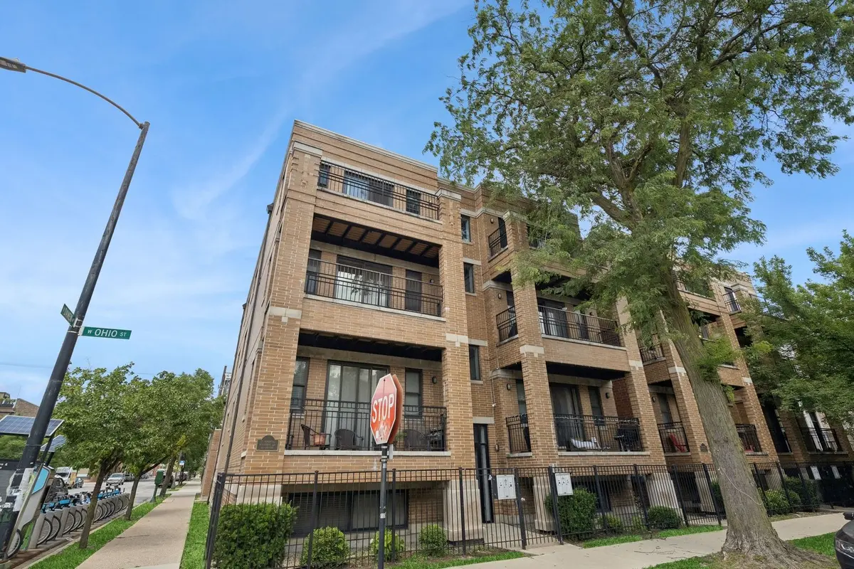 1956 W Ohio Street