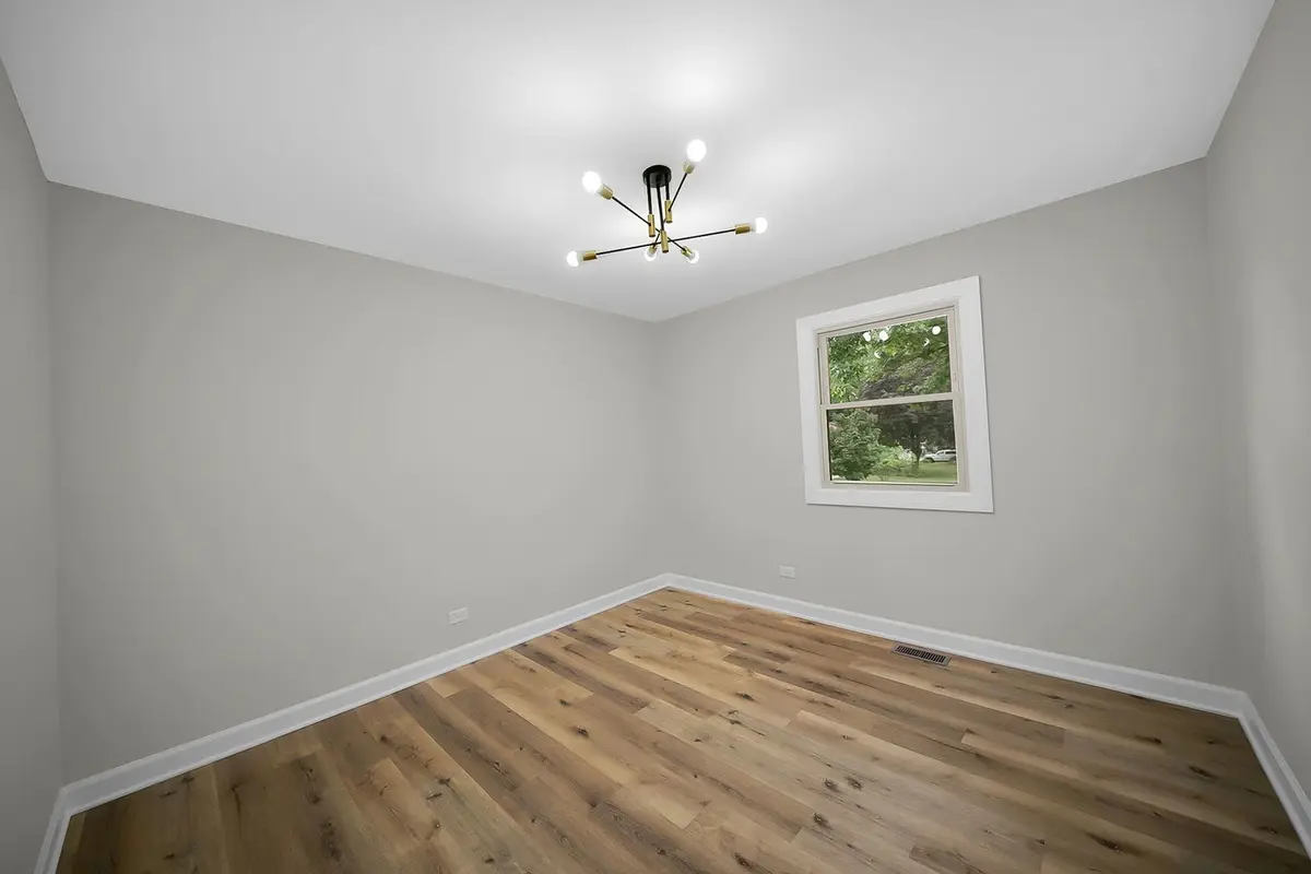 132 N Pinecrest Road