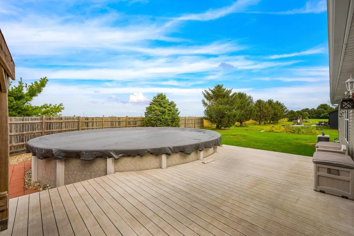 108 W Ririe Place