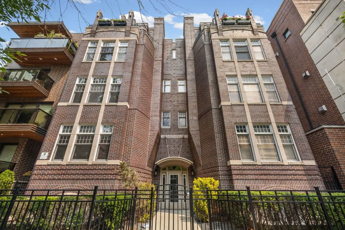 3835 N Ashland Avenue