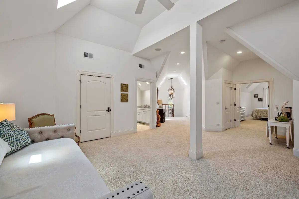 17 Ambriance Drive
