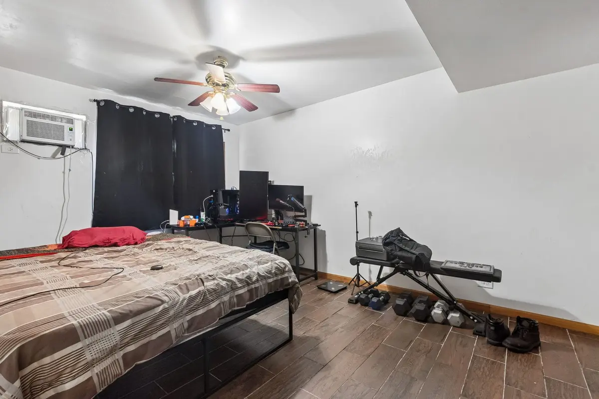 2452 W 59th Street