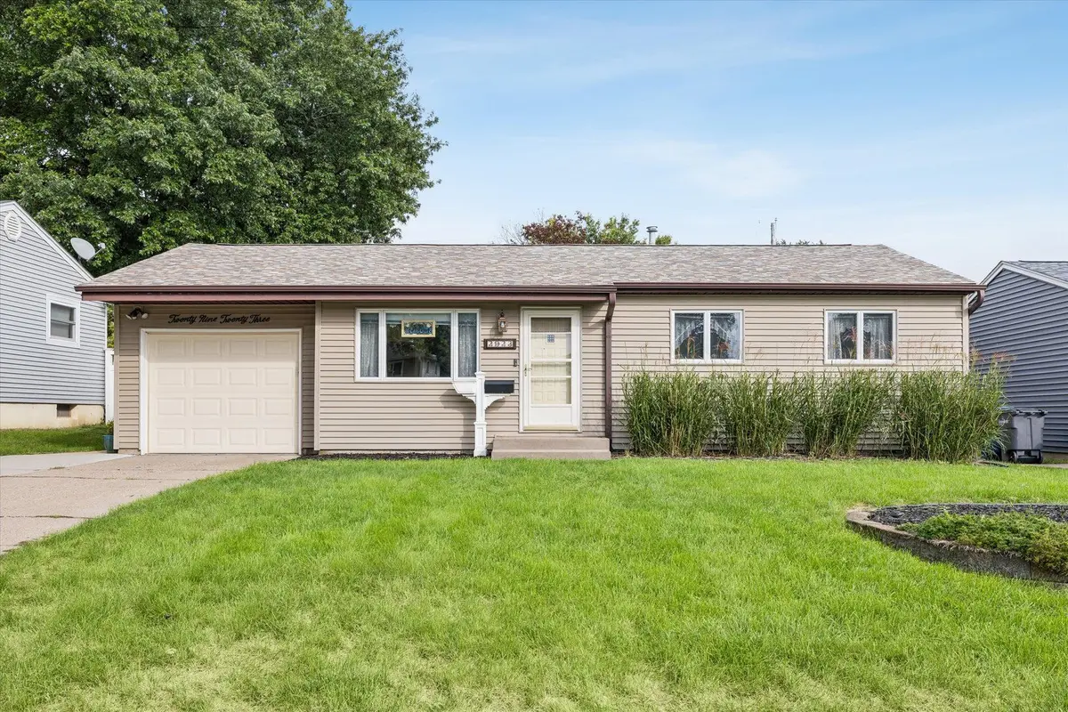 2923 Cypress Drive