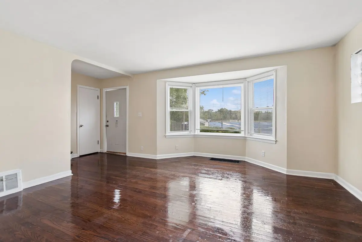 49 Parkside Avenue