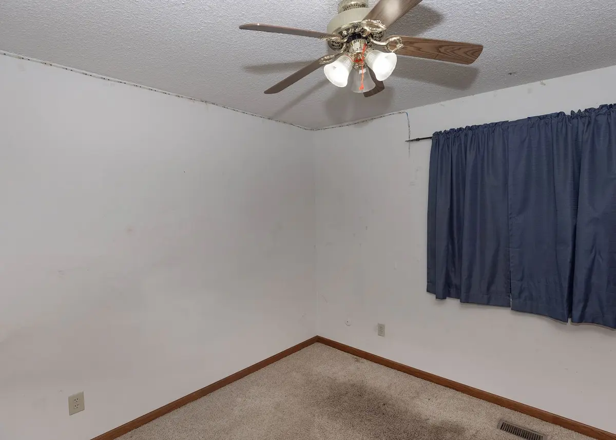 2410 W 58th Street
