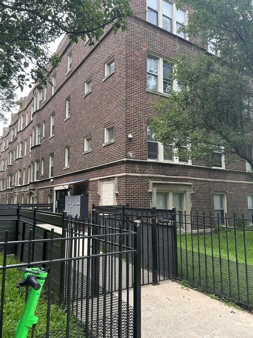 4400 S Drexel Boulevard