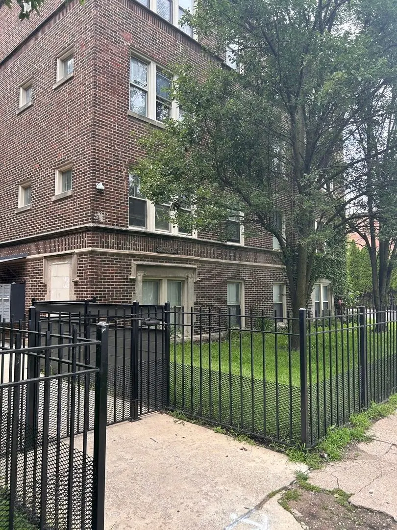 4400 S Drexel Boulevard